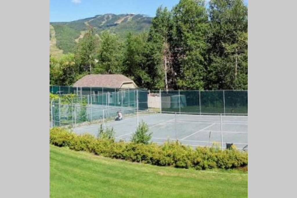 Escapade Pinoteau Tremblant Getaway Apartamento Mont-Tremblant Exterior foto
